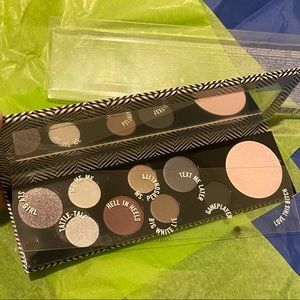 *NWT* MAC Basic Bitch palette
